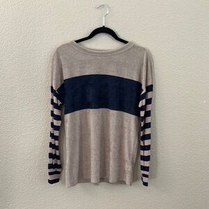 Doe & Rae Cozy Beige Sweater